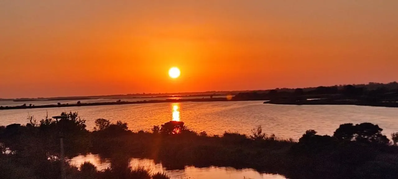 Orbetello Sunset Over The Lagoon + Free Parking